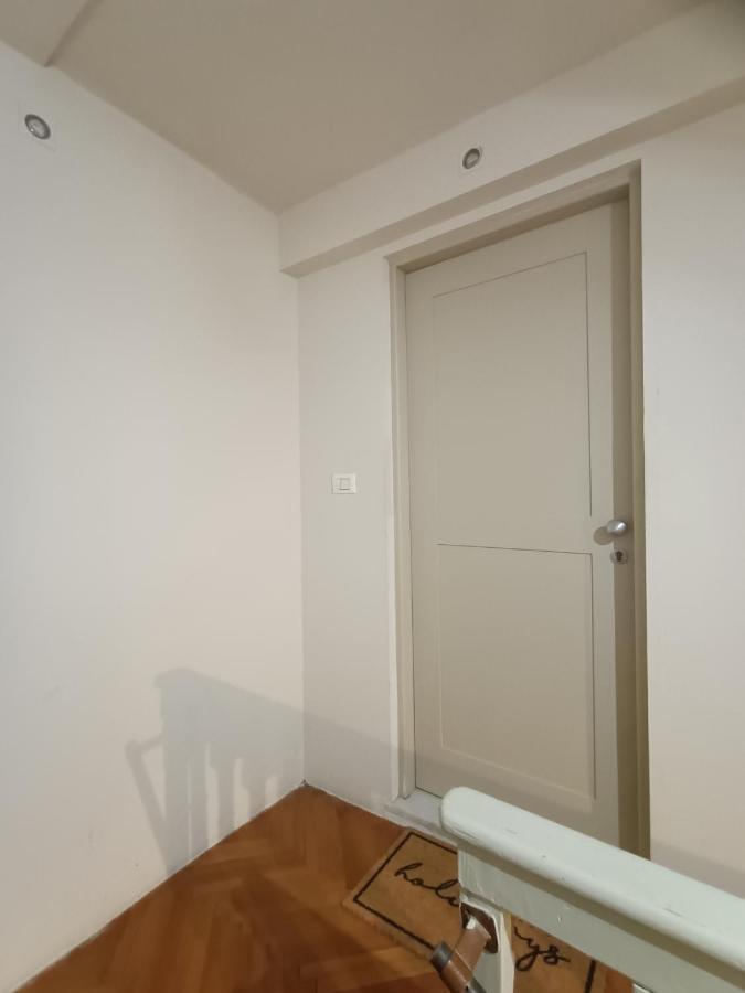 La Tana Di Alice Apartment Múggia Екстериор снимка